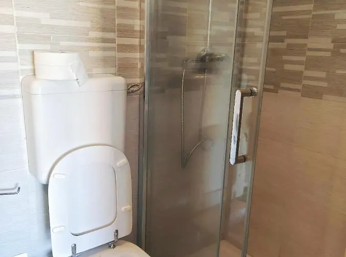 Bella Cina Nocleg ze śniadaniem 3*